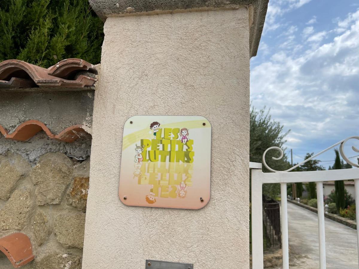 Studio Les Petits Lutins Entraigues-sur-la-Sorgue Bagian luar foto