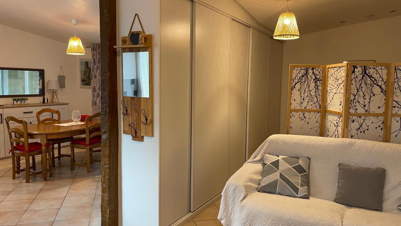 Studio Les Petits Lutins Entraigues-sur-la-Sorgue Bagian luar foto